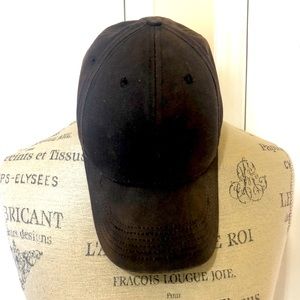 Gents Bloomingdales Black Baseball Hat